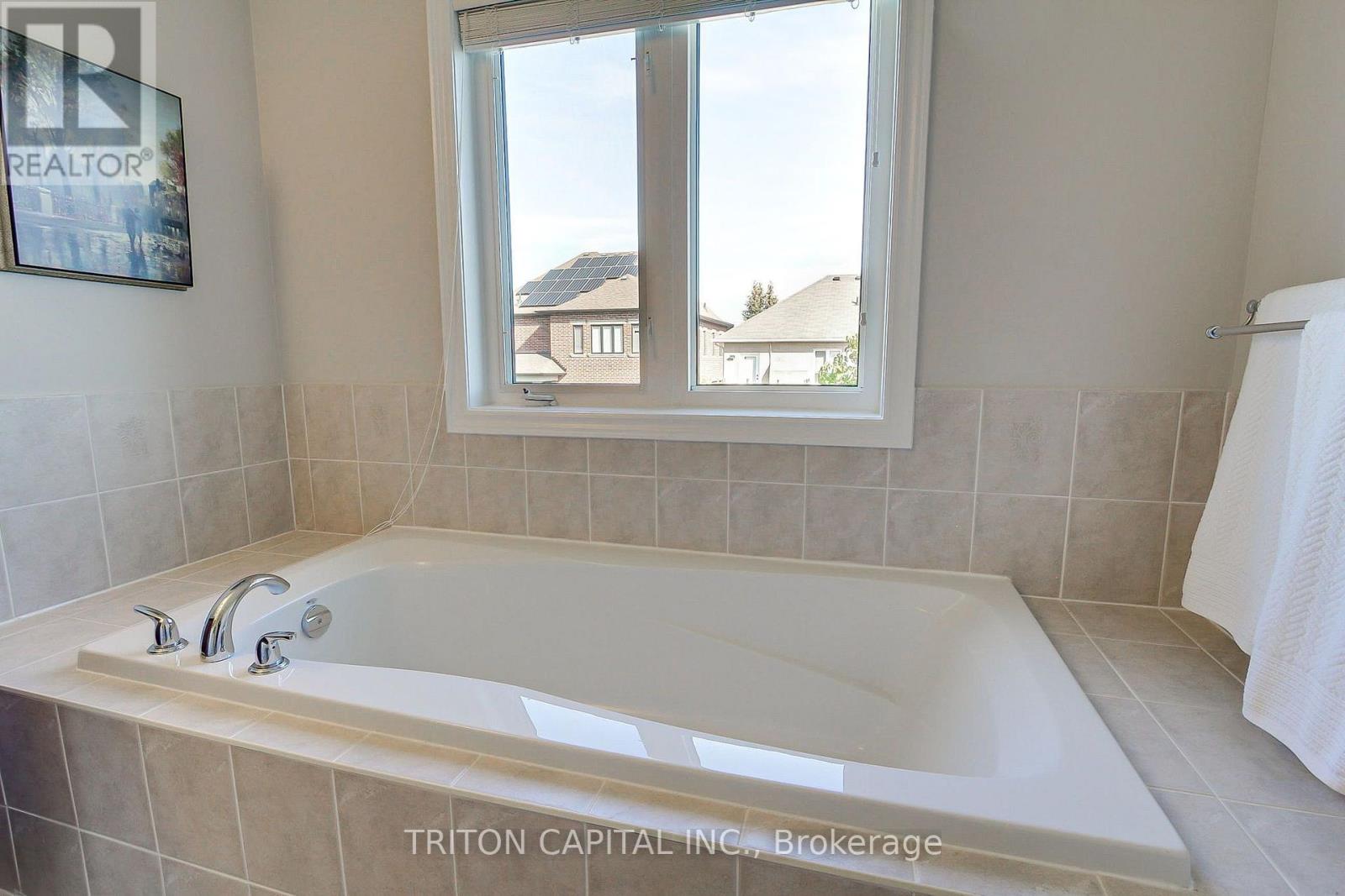 96 Timber Valley Avenue, Richmond Hill, Ontario  L4E 4Z9 - Photo 27 - N13751308