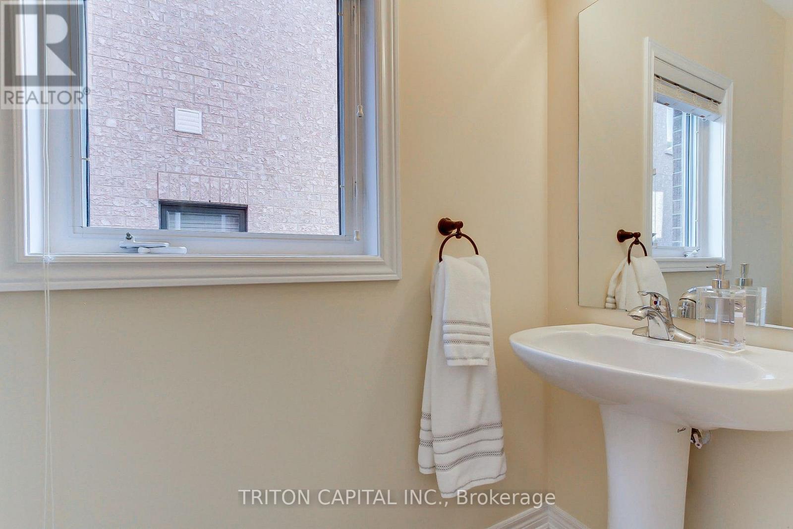 96 Timber Valley Avenue, Richmond Hill, Ontario  L4E 4Z9 - Photo 40 - N13751308