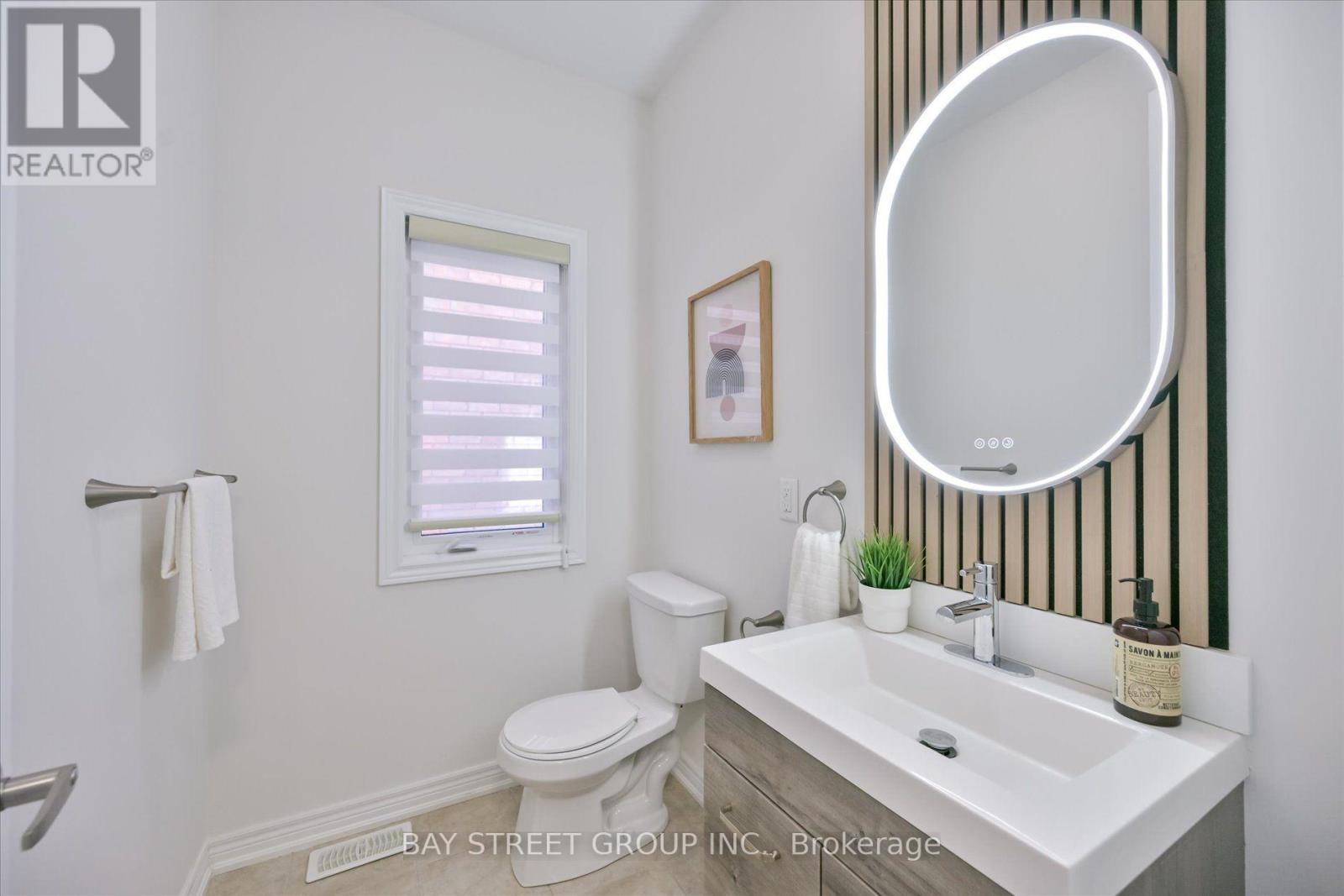 62 Roth Street, Aurora, Ontario  L4G 0W7 - Photo 20 - N13751342