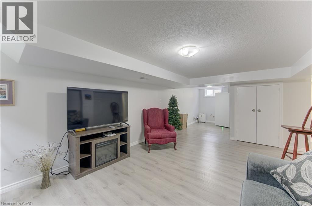 104 Mausser Avenue, Kitchener, Ontario  N2M 3K5 - Photo 36 - 40861081