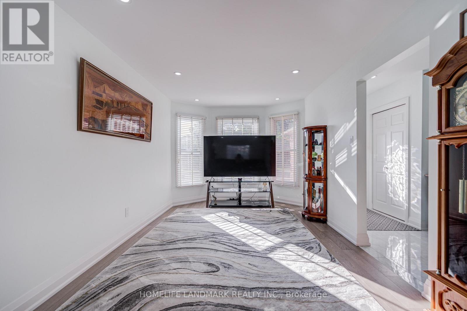 3191 Renton Road, Burlington, Ontario  L7M 2W8 - Photo 11 - W13751302