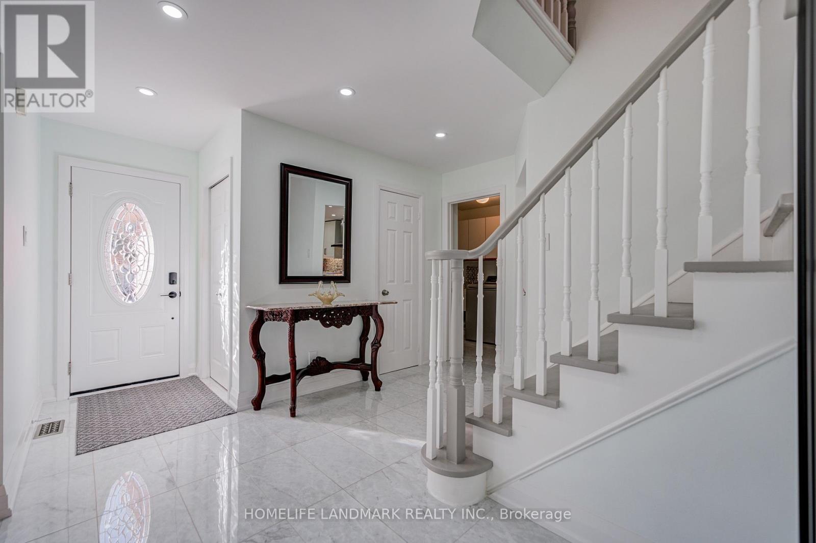 3191 Renton Road, Burlington, Ontario  L7M 2W8 - Photo 8 - W13751302