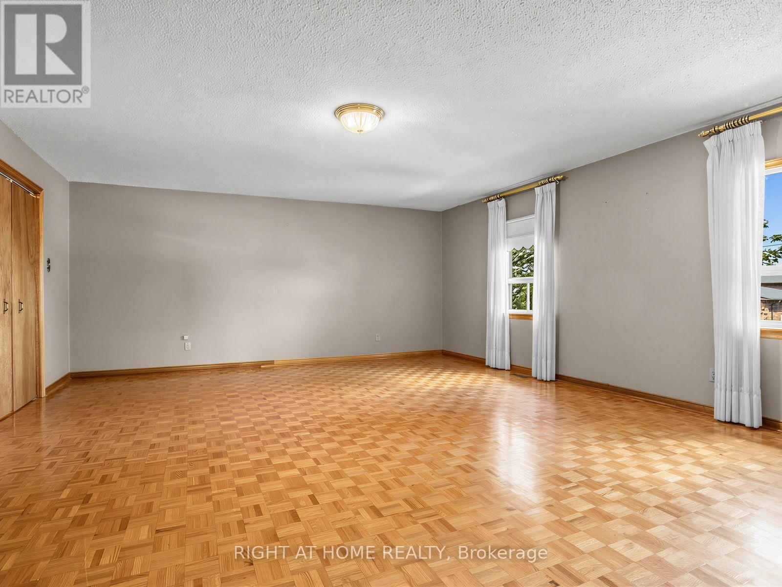 102 Judson Street, Toronto, Ontario  M8Z 1B1 - Photo 17 - W13751314