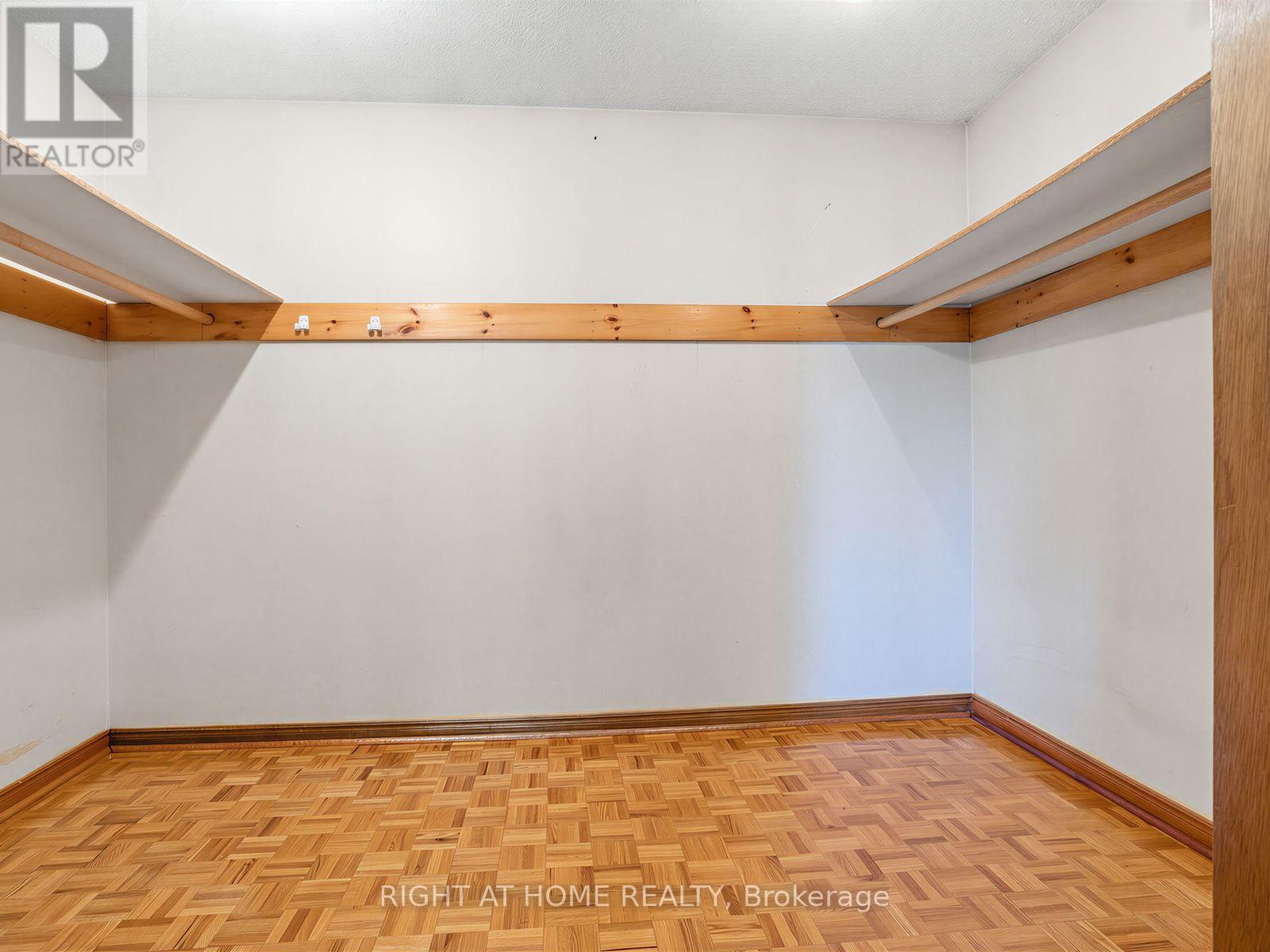102 Judson Street, Toronto, Ontario  M8Z 1B1 - Photo 21 - W13751314