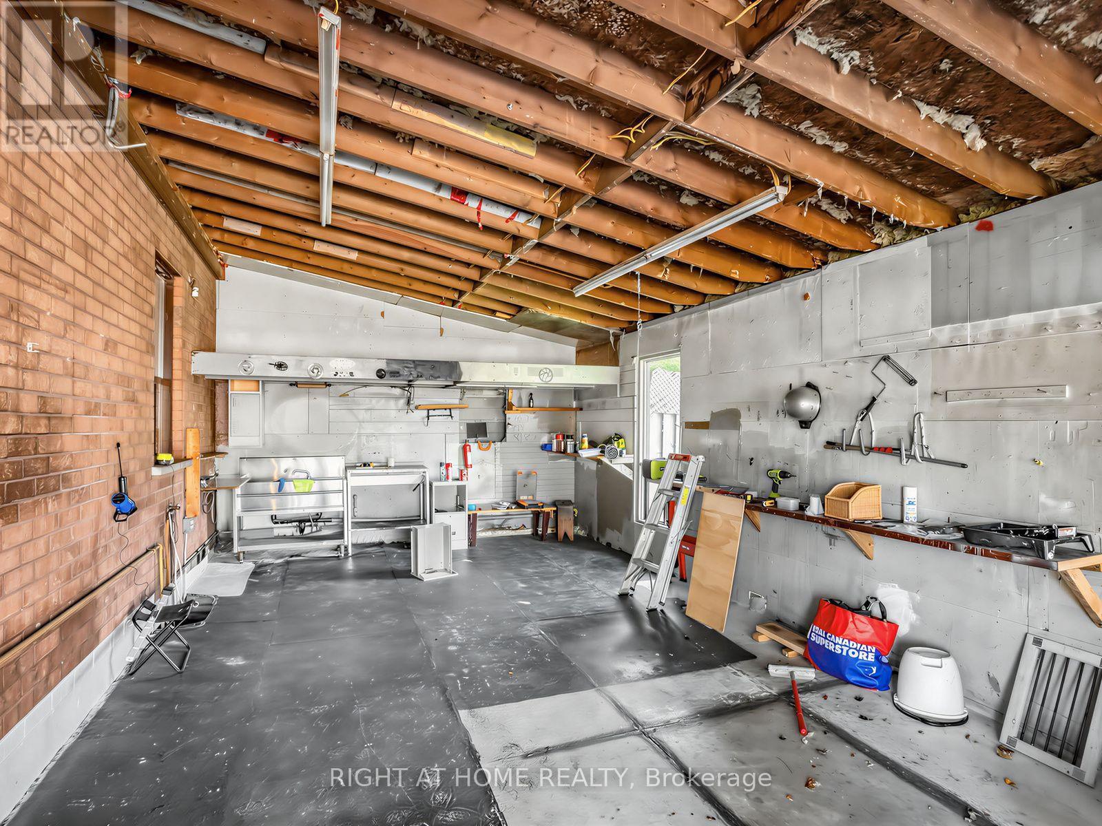 102 Judson Street, Toronto, Ontario  M8Z 1B1 - Photo 40 - W13751314