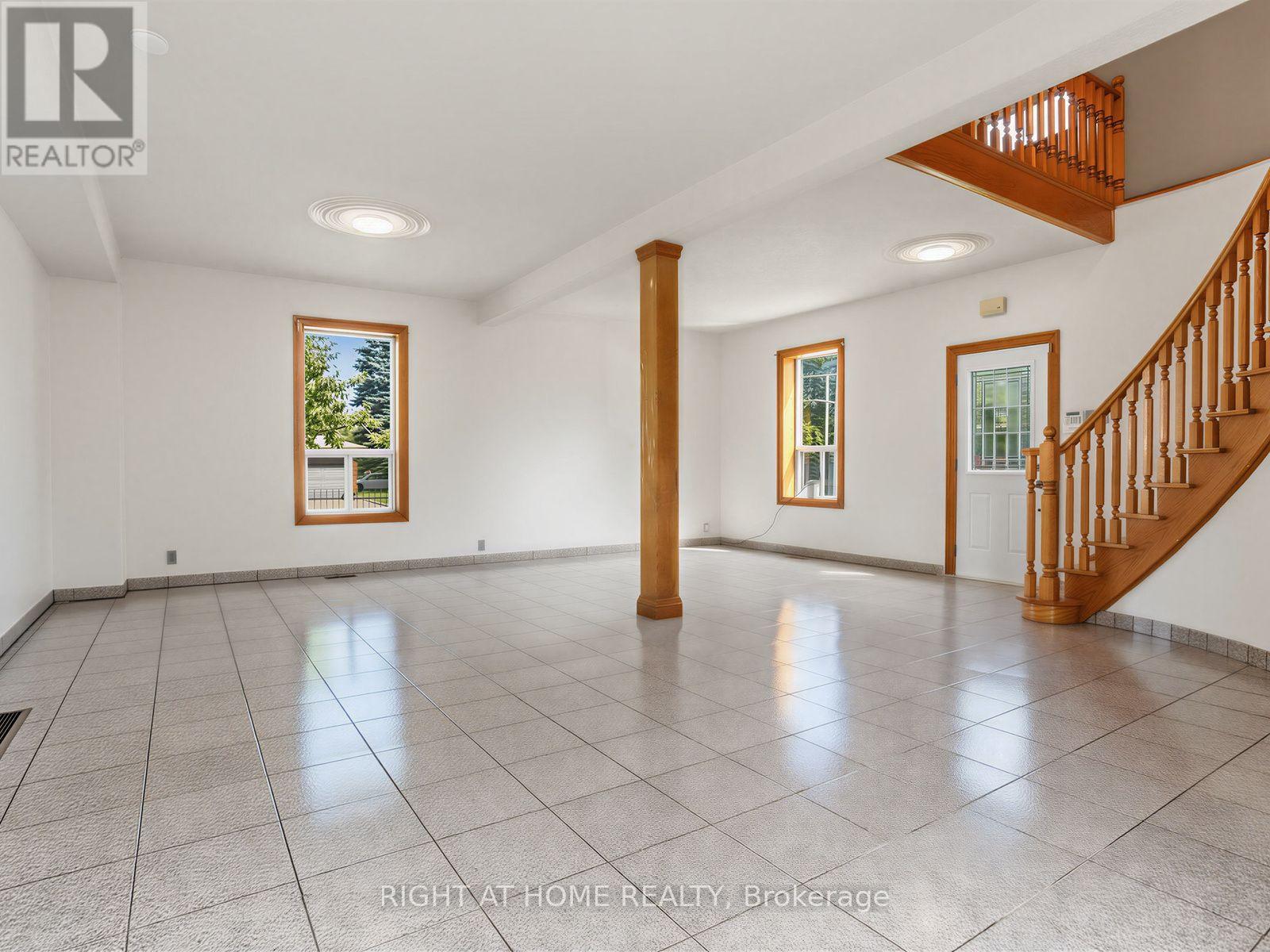 102 Judson Street, Toronto, Ontario  M8Z 1B1 - Photo 8 - W13751314