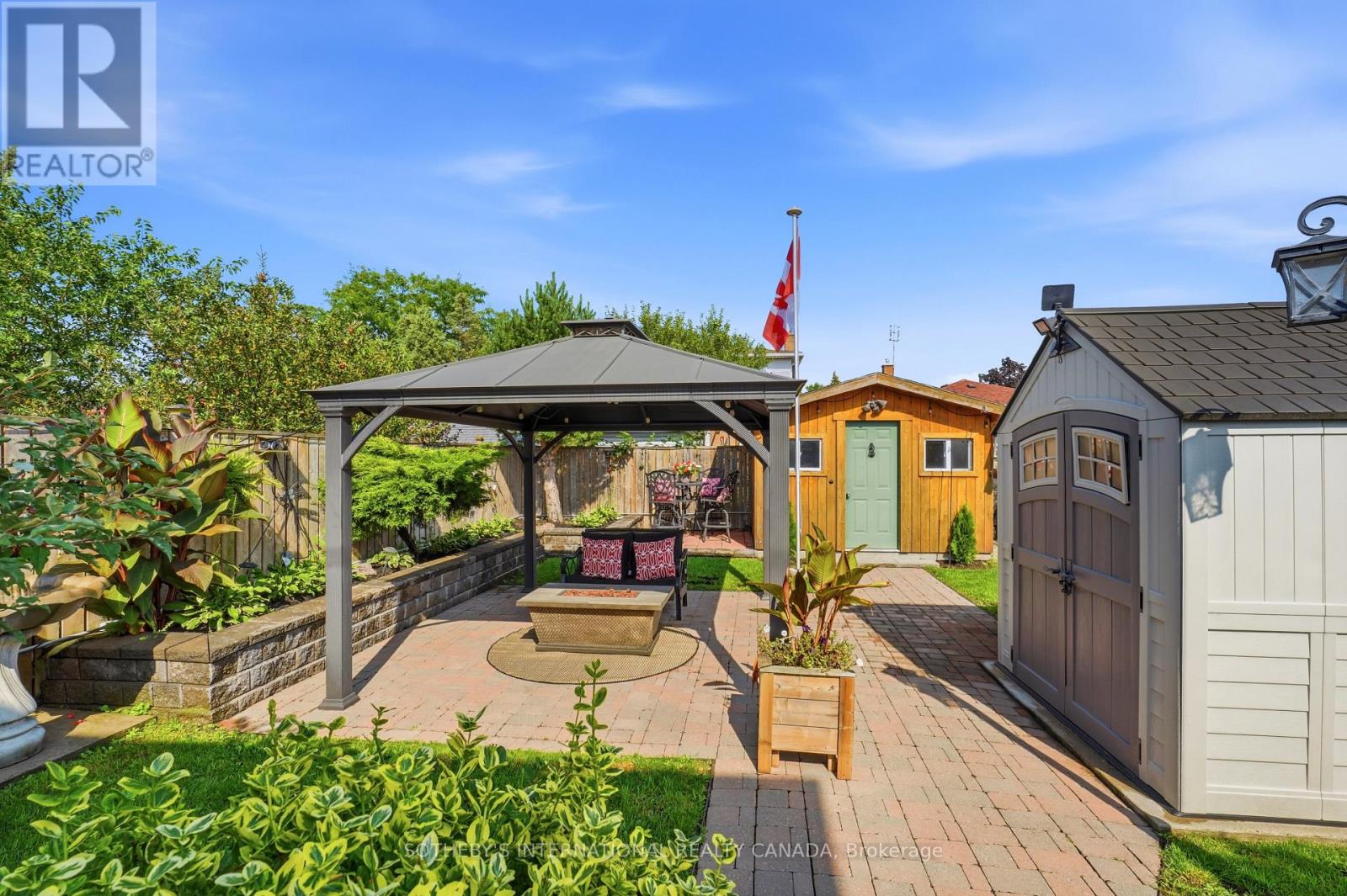 2429 Whaley Whaley Drive, Mississauga, Ontario  L5B 2B3 - Photo 4 - W13751332