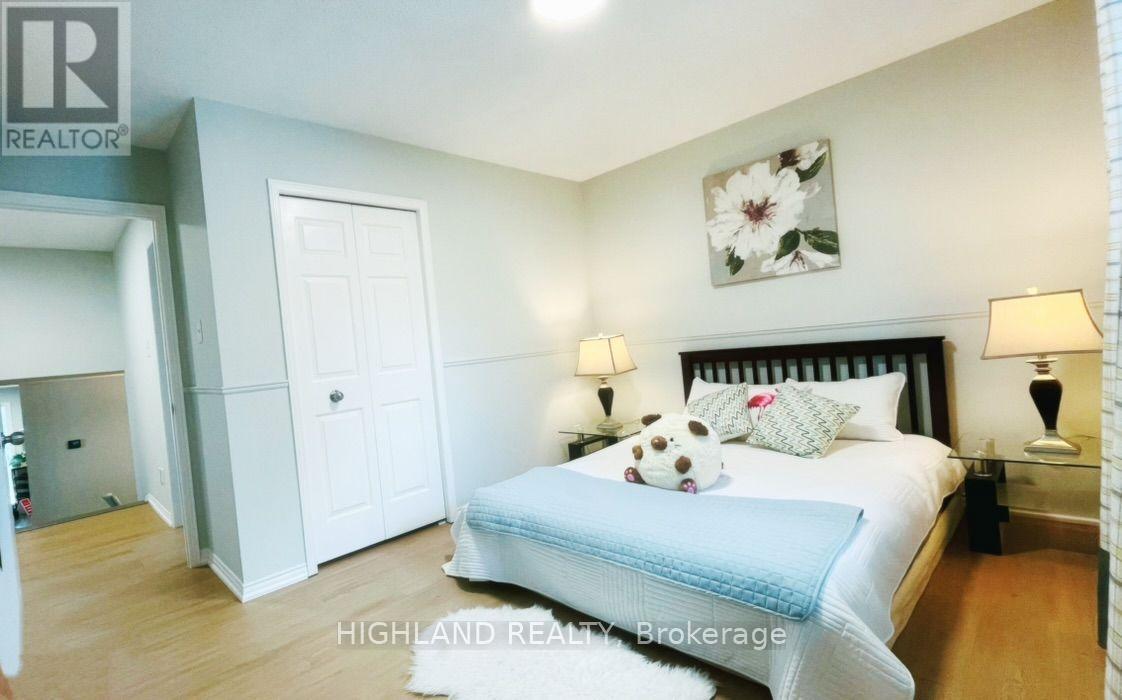 182 Foxhunt Road, Waterloo, Ontario  N2K 2S2 - Photo 13 - X13751304
