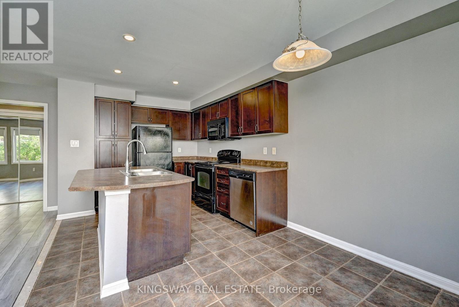 103 Blackbird Circle, Cambridge, Ontario  N3C 0A9 - Photo 18 - X13751338