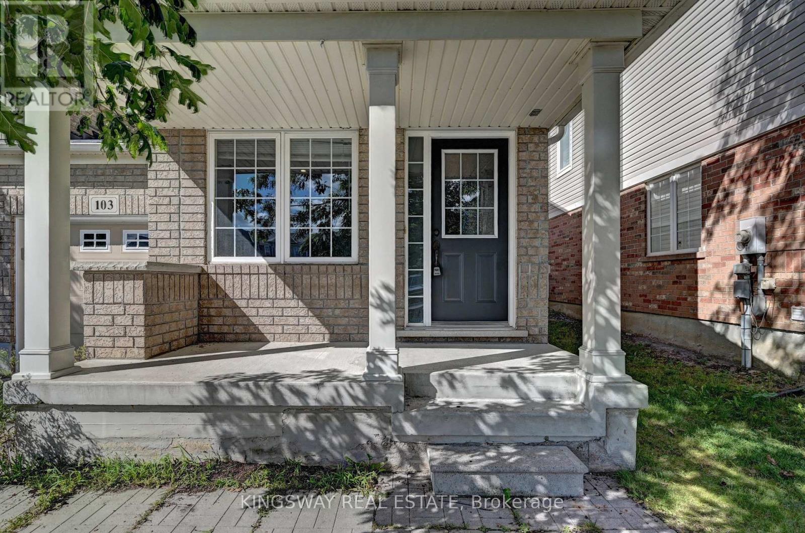 103 Blackbird Circle, Cambridge, Ontario  N3C 0A9 - Photo 2 - X13751338