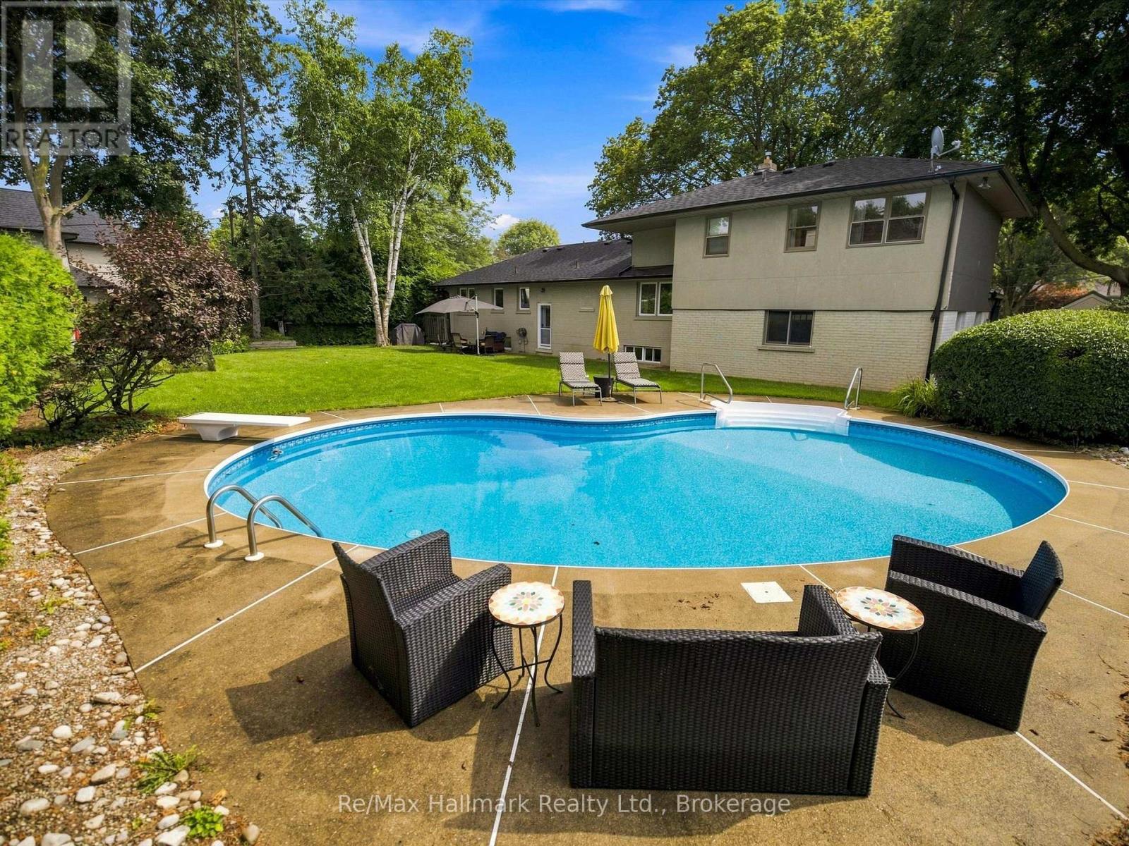 2031 Duncan Road, Oakville, Ontario  L6J 2R9 - Photo 36 - W13751404