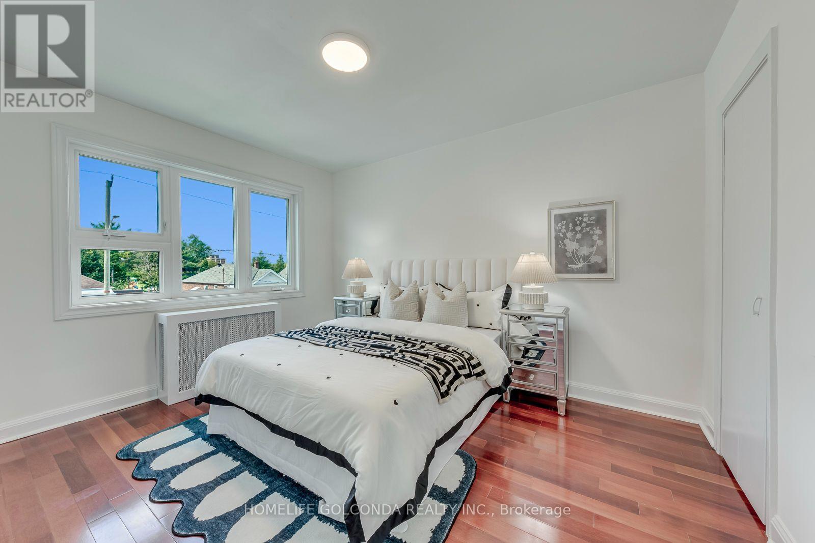 93 North Woodrow Boulevard, Toronto, Ontario  M1K 1W7 - Photo 16 - E13751392