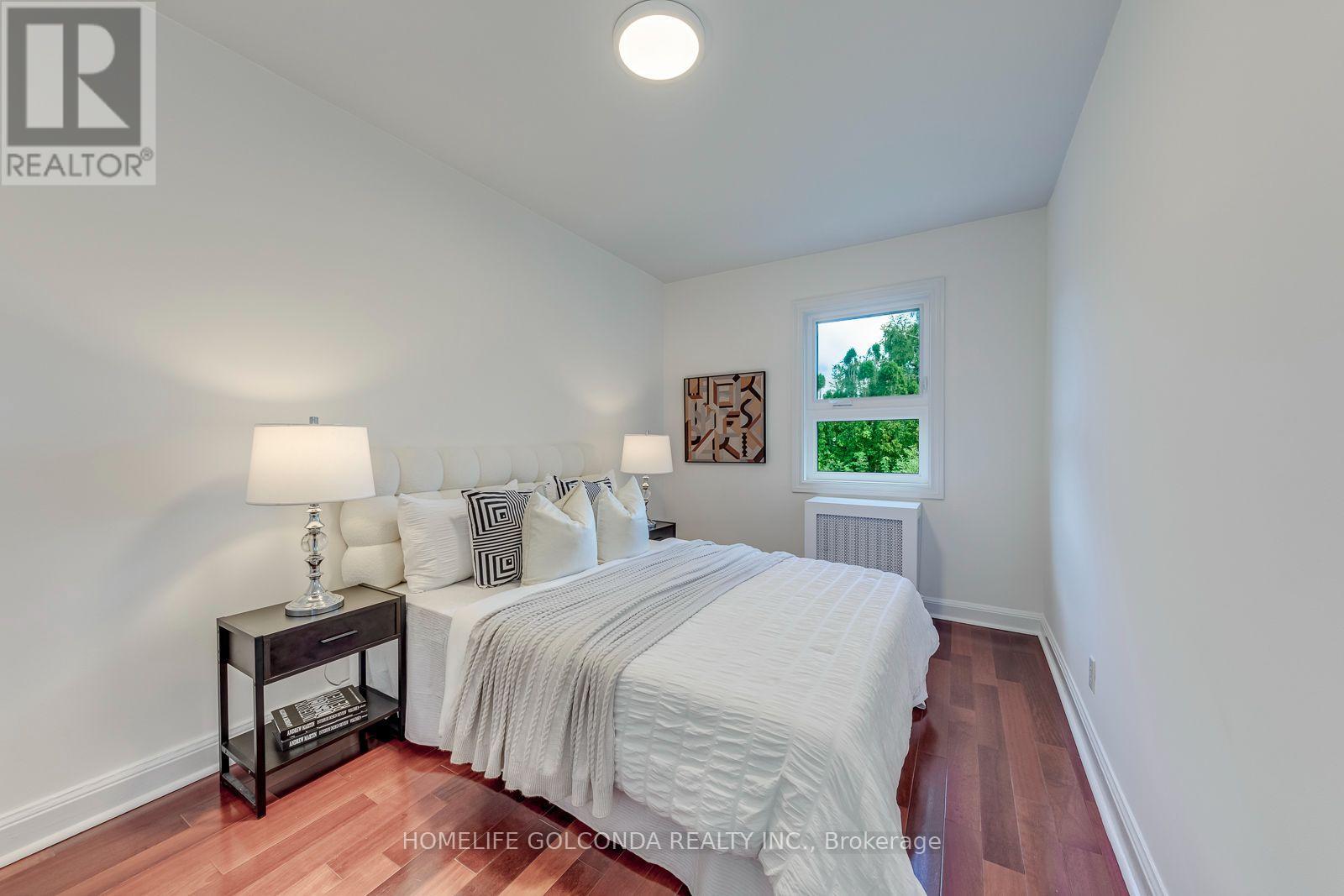 93 North Woodrow Boulevard, Toronto, Ontario  M1K 1W7 - Photo 22 - E13751392