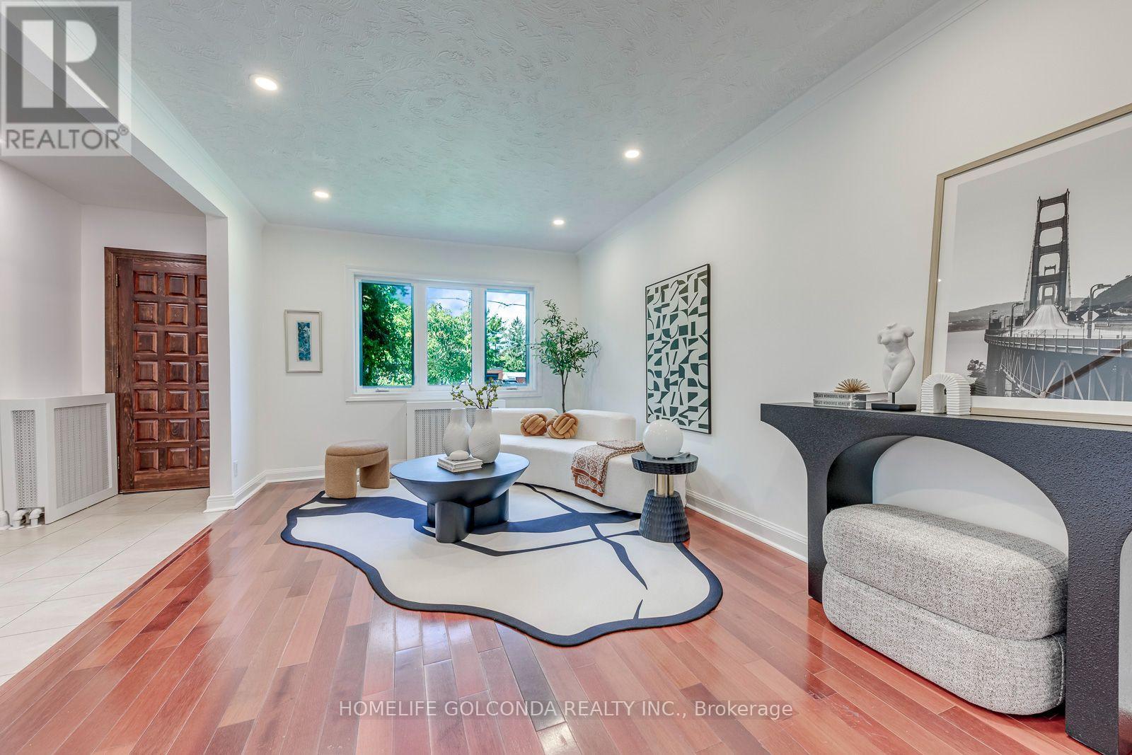 93 North Woodrow Boulevard, Toronto, Ontario  M1K 1W7 - Photo 6 - E13751392