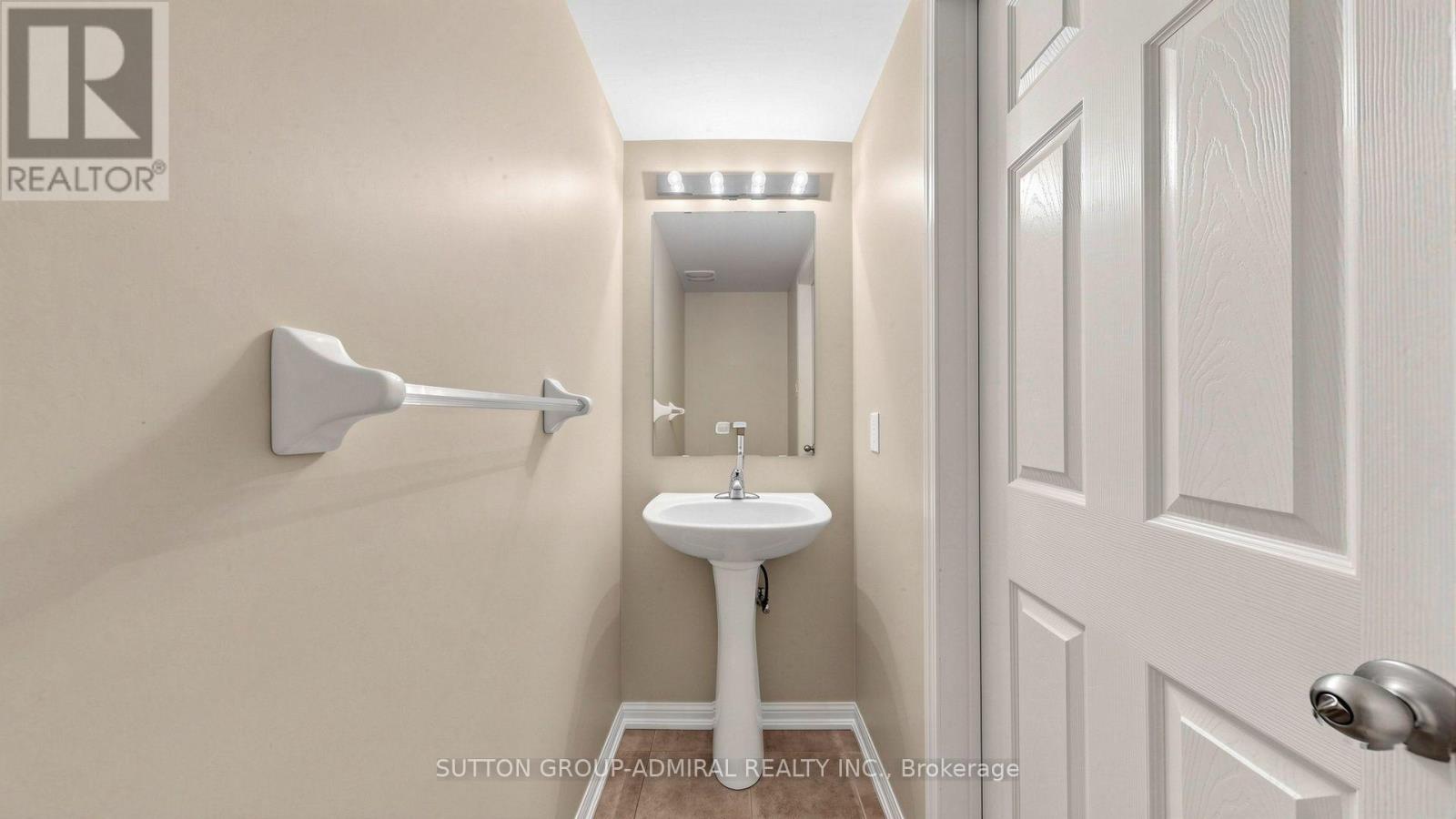 46 Edwin Pearson Street, Aurora, Ontario  L4G 0S1 - Photo 16 - N13751366
