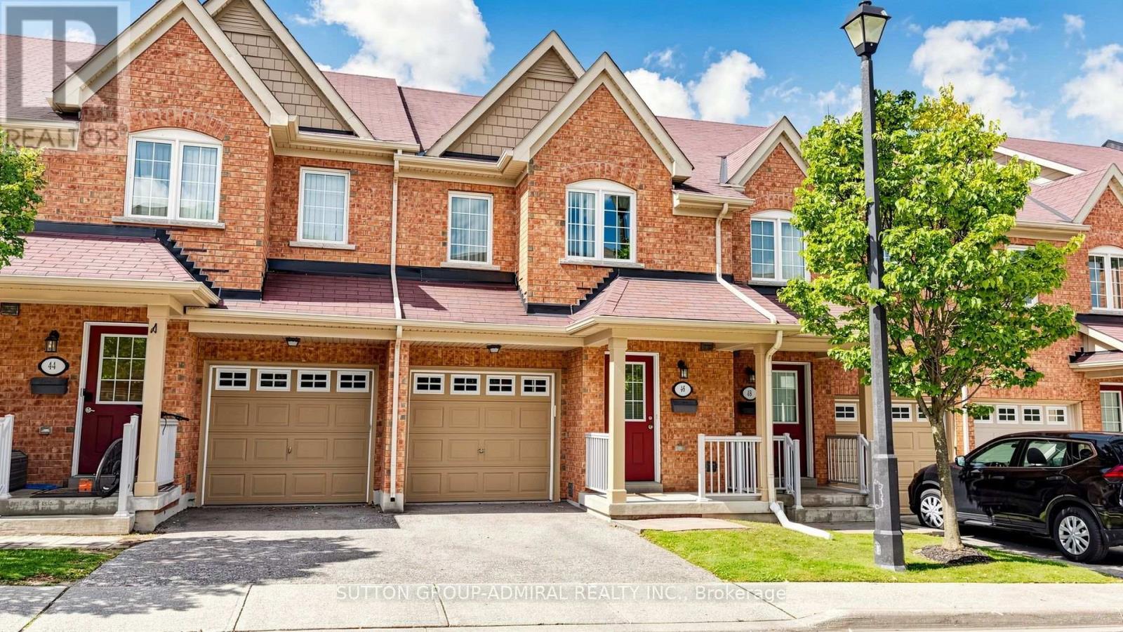 46 Edwin Pearson Street, Aurora, Ontario  L4G 0S1 - Photo 2 - N13751366
