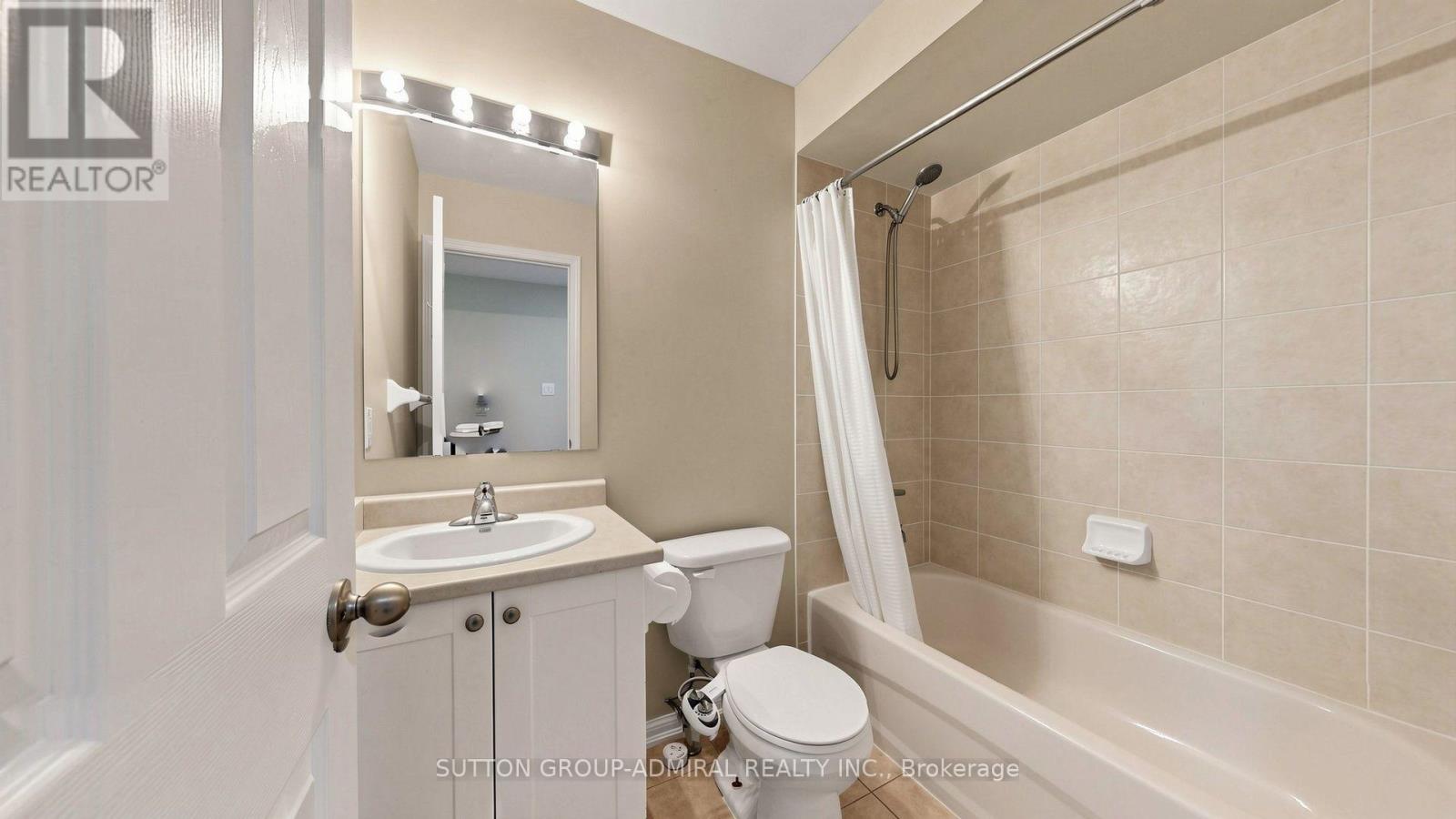 46 Edwin Pearson Street, Aurora, Ontario  L4G 0S1 - Photo 26 - N13751366