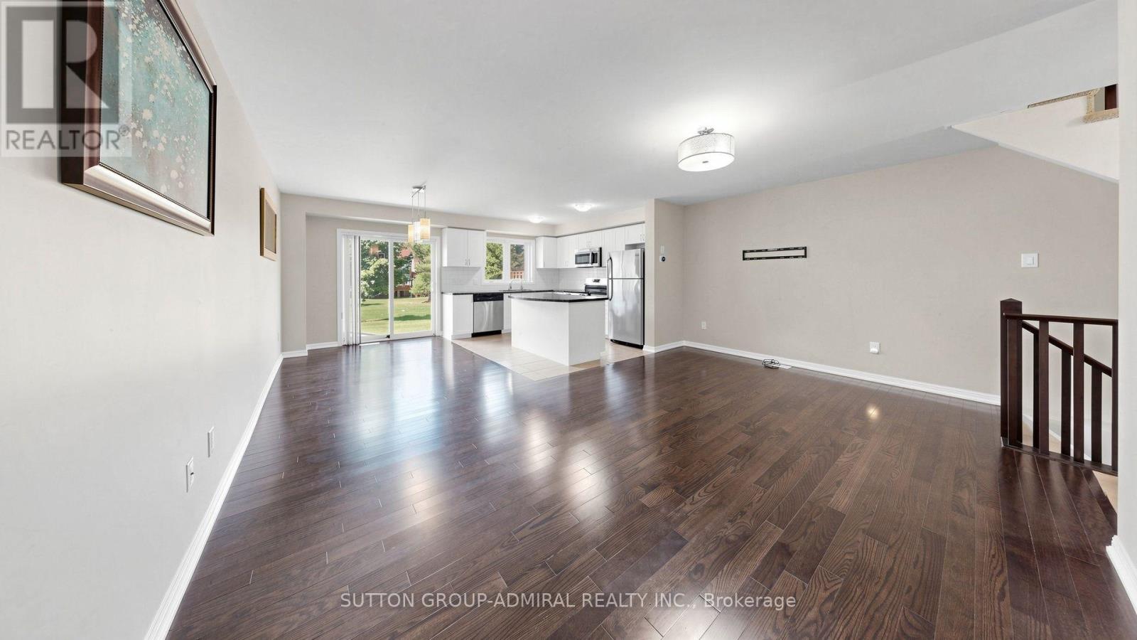 46 Edwin Pearson Street, Aurora, Ontario  L4G 0S1 - Photo 4 - N13751366