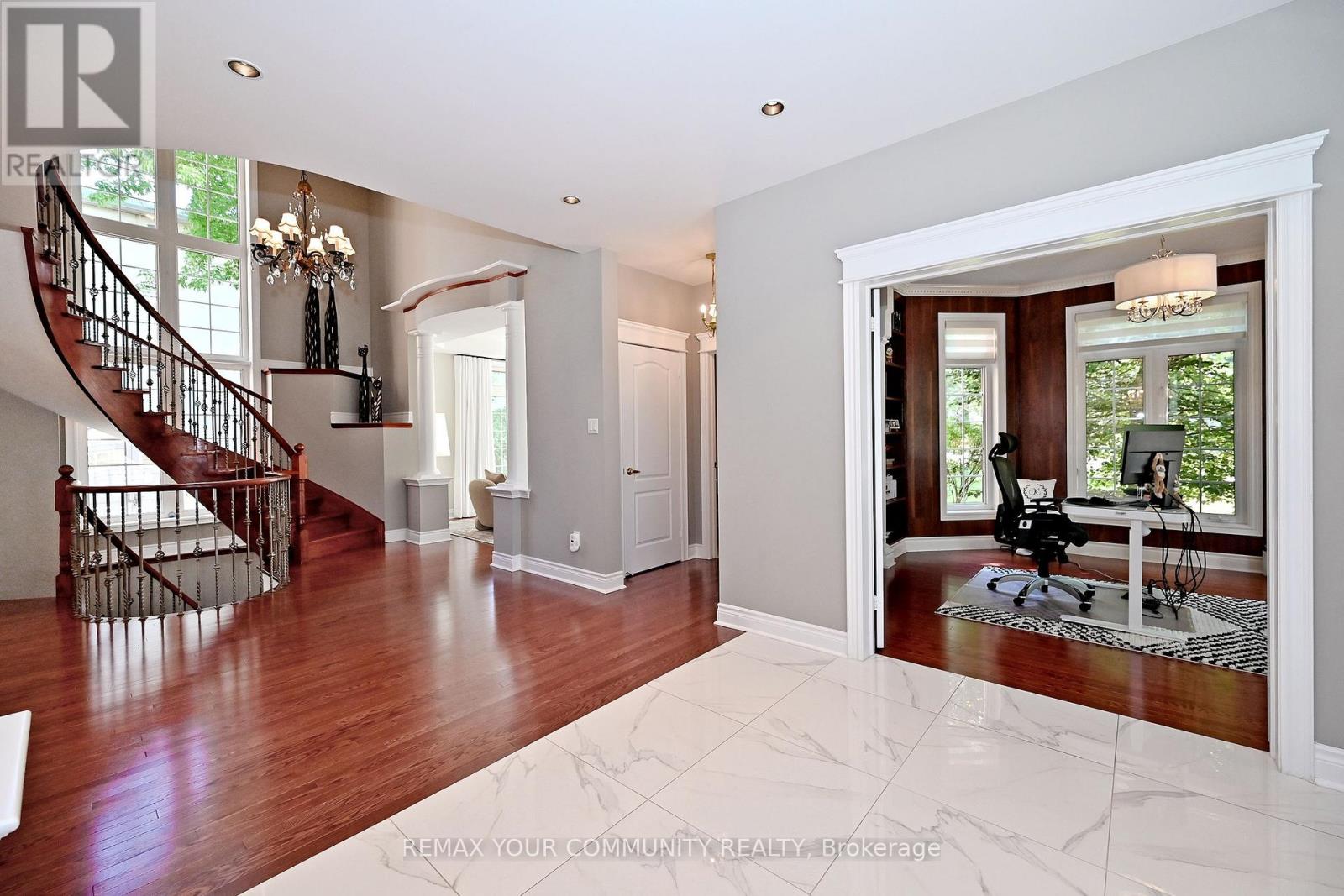 2 Winterberry Drive, Markham, Ontario  L3S 4G3 - Photo 12 - N13751396