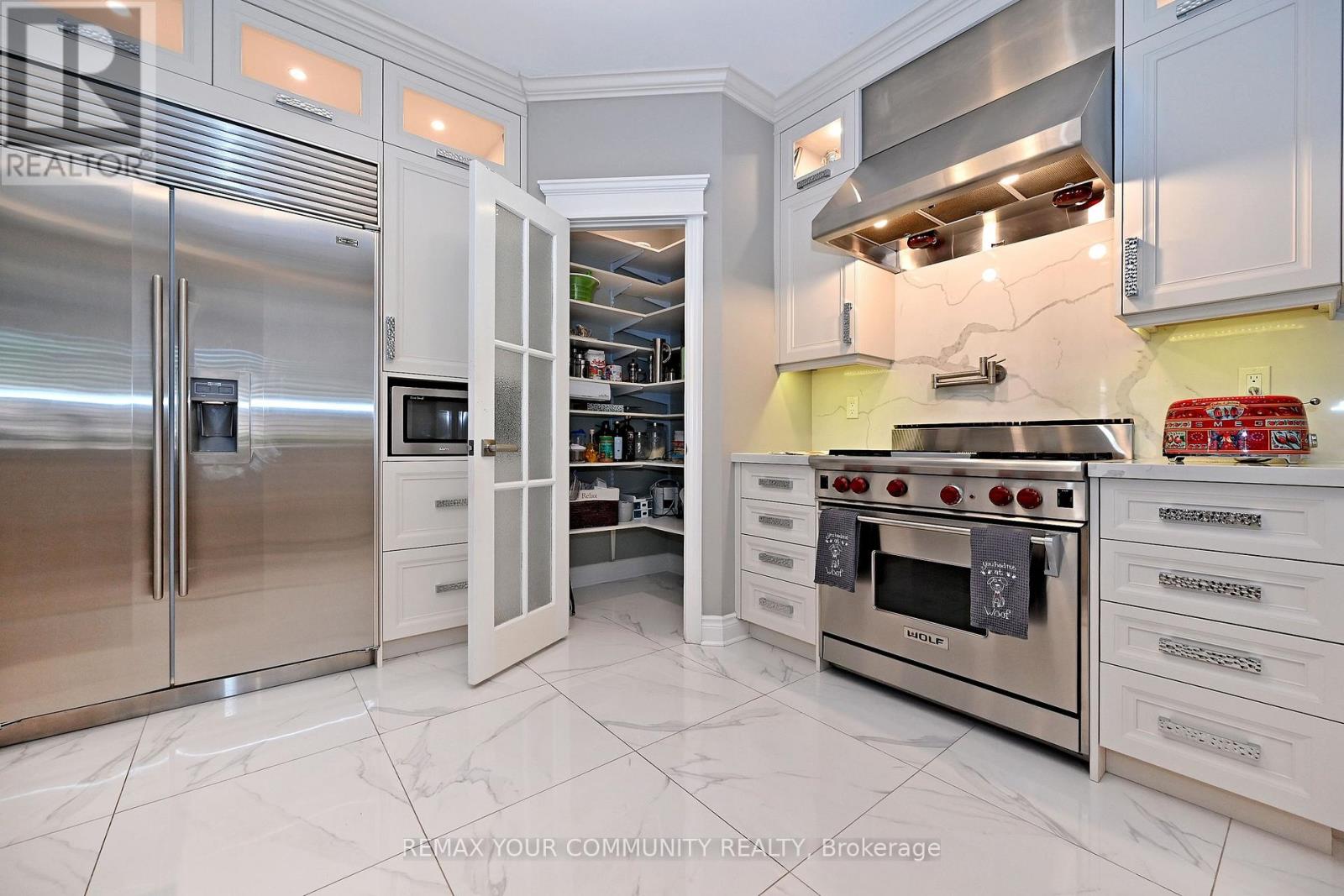 2 Winterberry Drive, Markham, Ontario  L3S 4G3 - Photo 25 - N13751396