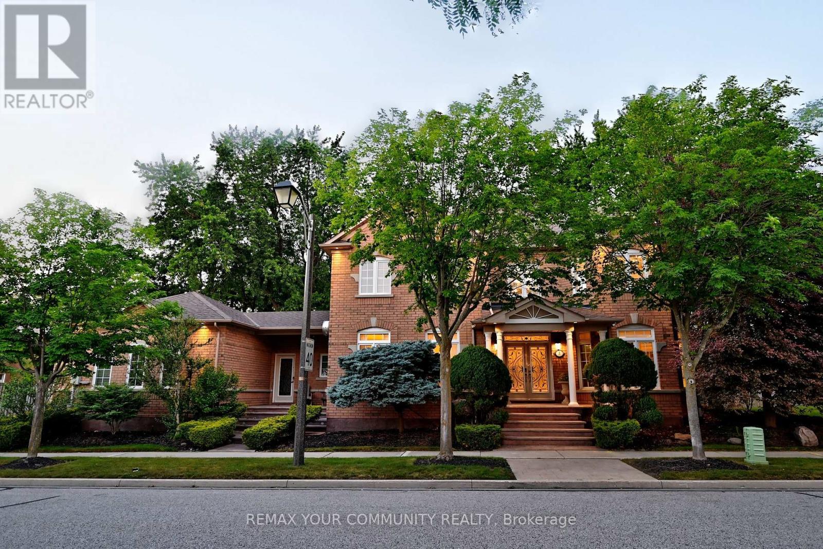 2 Winterberry Drive, Markham, Ontario  L3S 4G3 - Photo 48 - N13751396