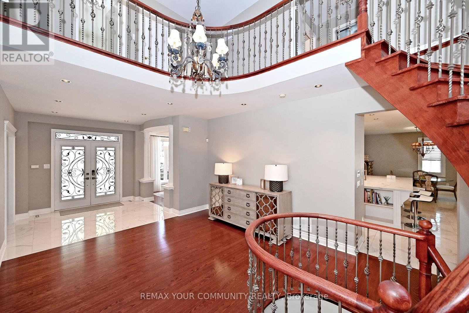 2 Winterberry Drive, Markham, Ontario  L3S 4G3 - Photo 7 - N13751396