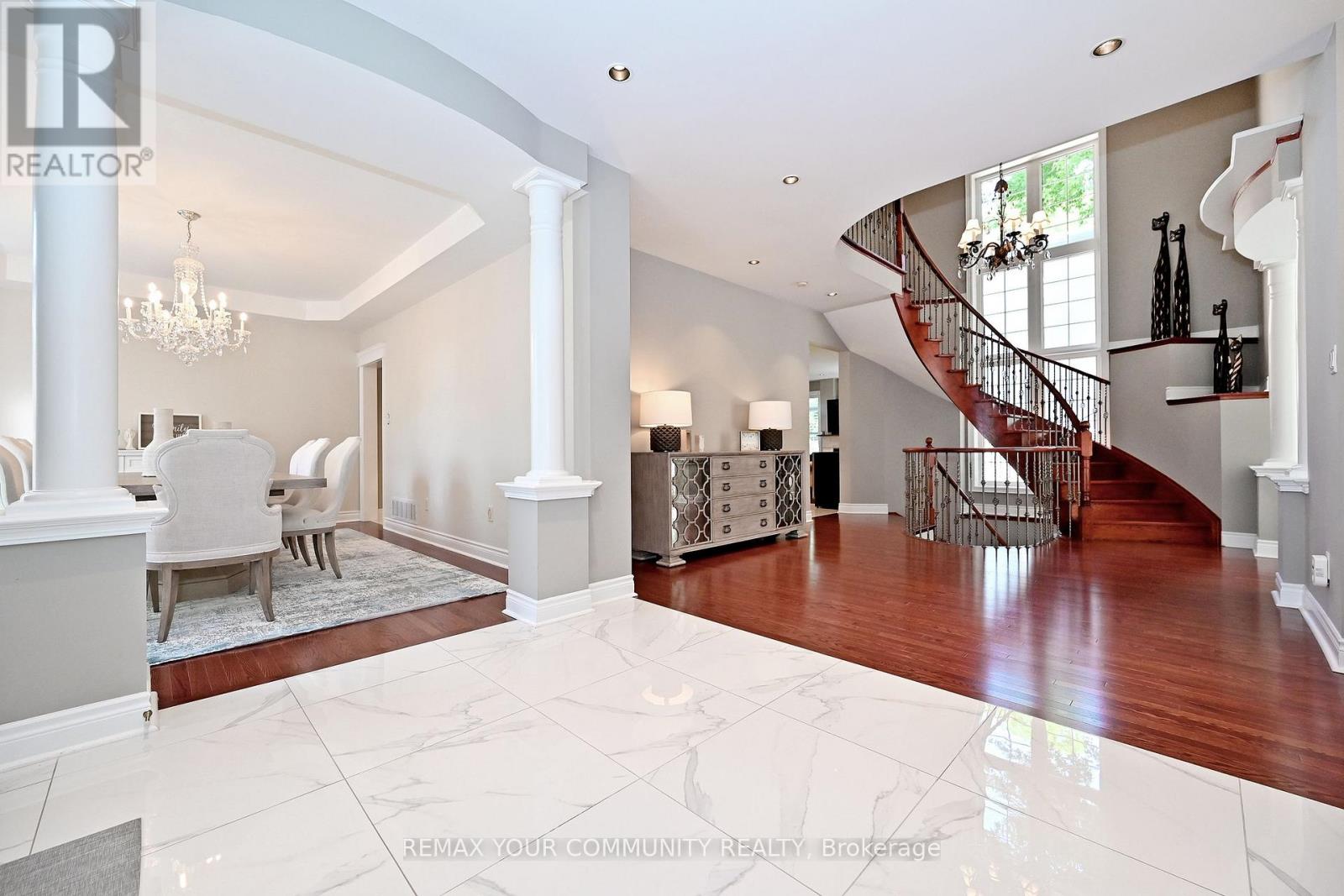 2 Winterberry Drive, Markham, Ontario  L3S 4G3 - Photo 8 - N13751396
