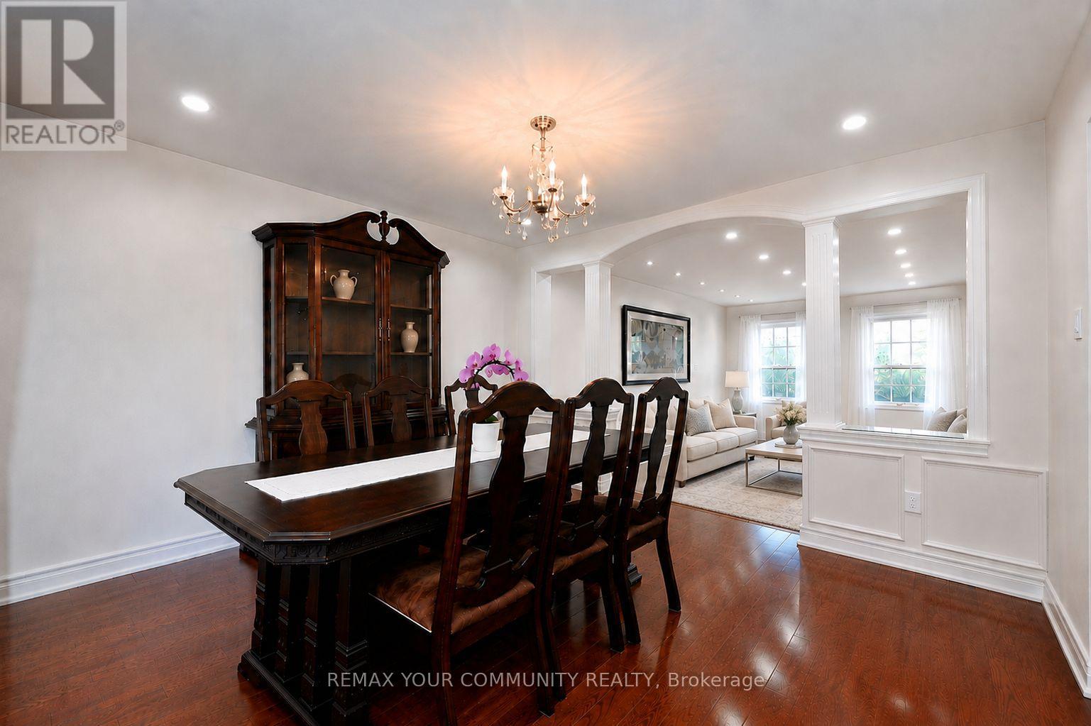 88 Cambridge Crescent, Richmond Hill, Ontario  L4C 6G2 - Photo 10 - N13751402