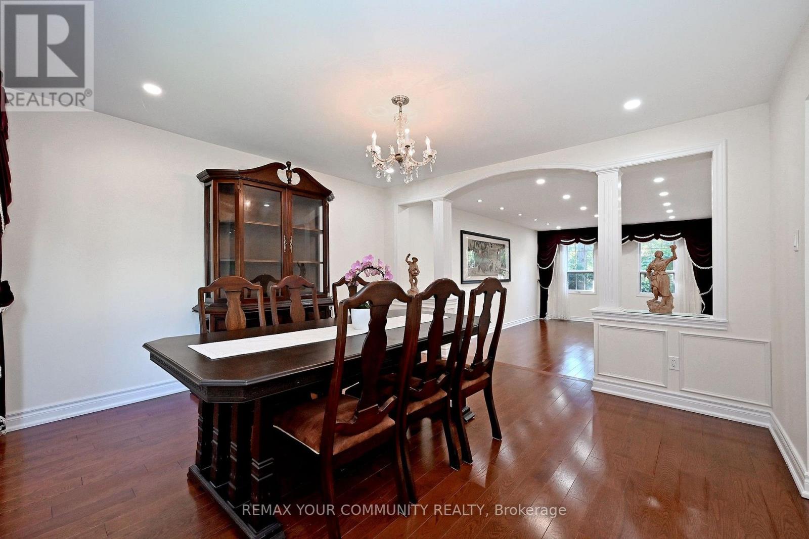 88 Cambridge Crescent, Richmond Hill, Ontario  L4C 6G2 - Photo 11 - N13751402