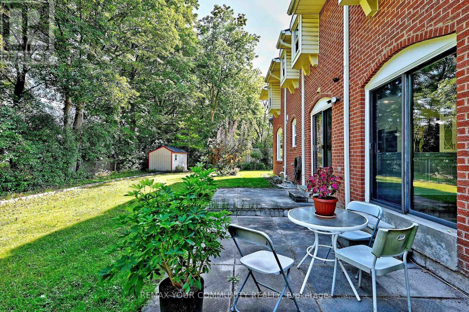 88 Cambridge Crescent, Richmond Hill, Ontario  L4C 6G2 - Photo 47 - N13751402