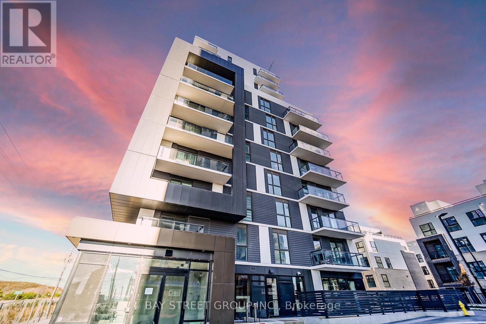 601 - 345 WHEAT BOOM DRIVE, Oakville, Ontario