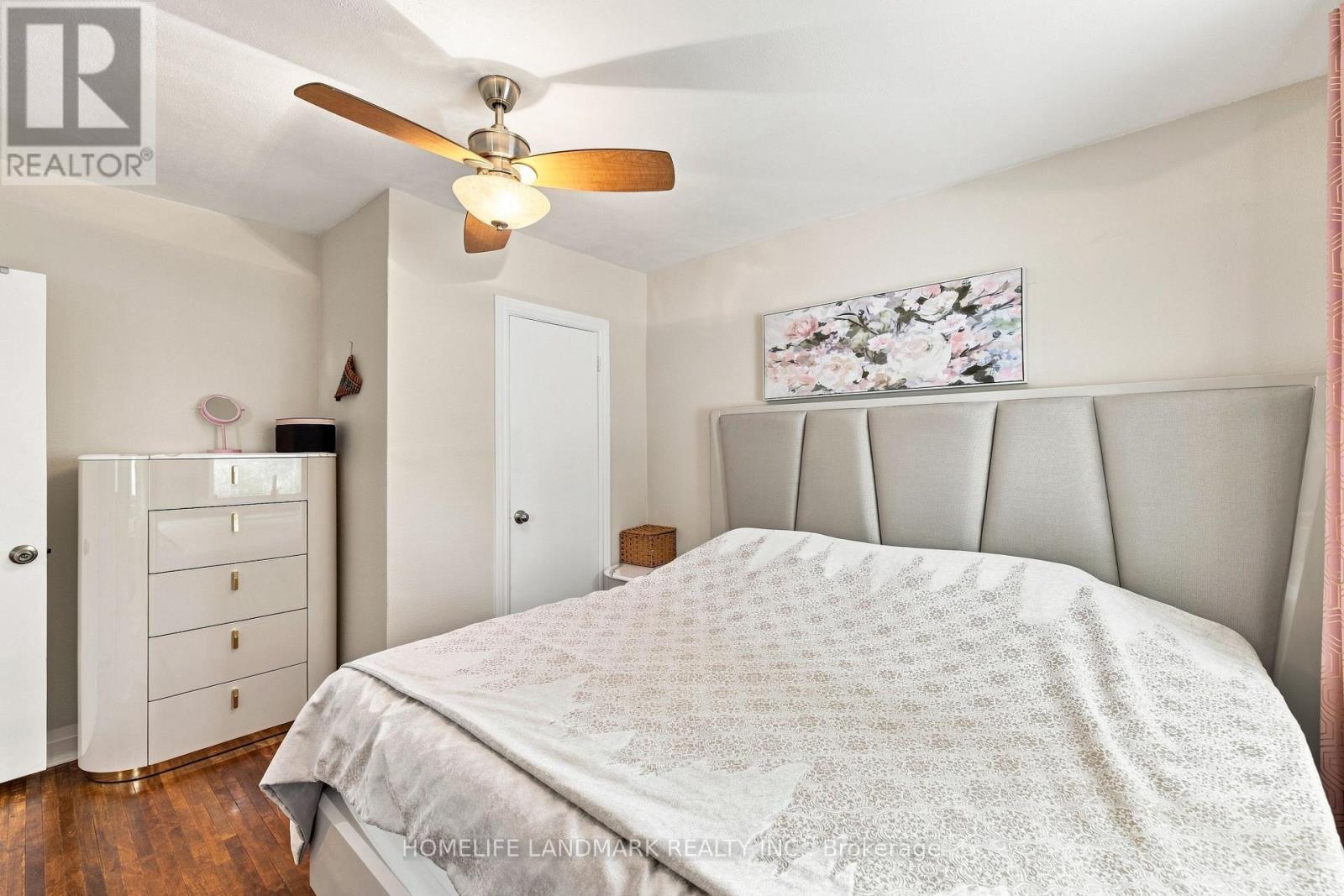 33 Ash Crescent, Toronto, Ontario  M8W 1E4 - Photo 17 - W13751378
