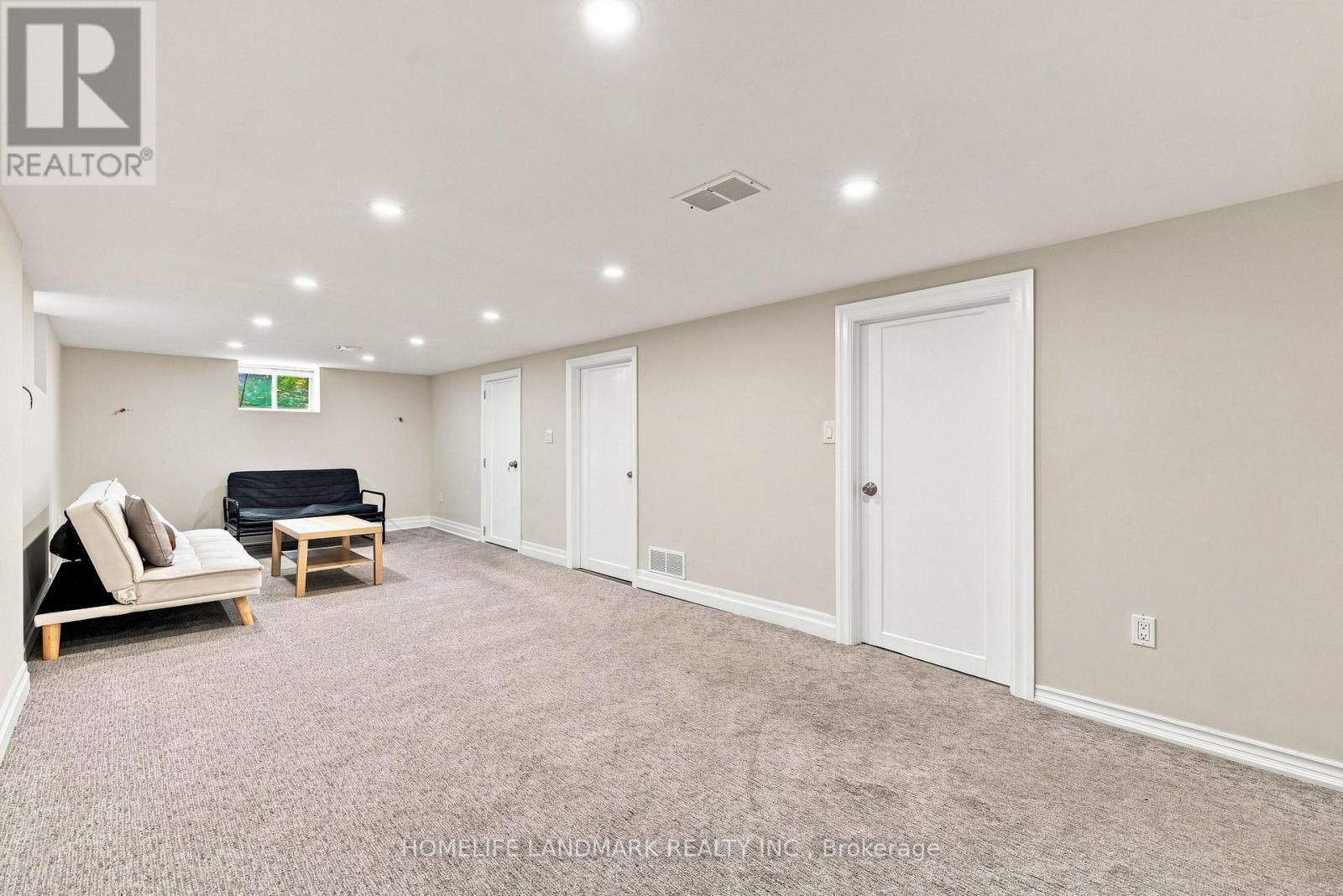 33 Ash Crescent, Toronto, Ontario  M8W 1E4 - Photo 21 - W13751378