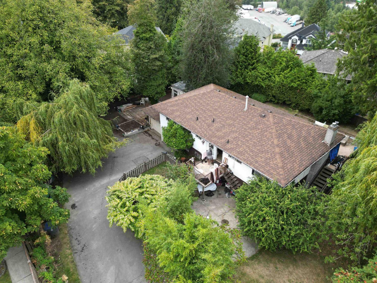 9947 116a Street, Surrey, British Columbia  V3V 7K5 - Photo 2 - R3161386