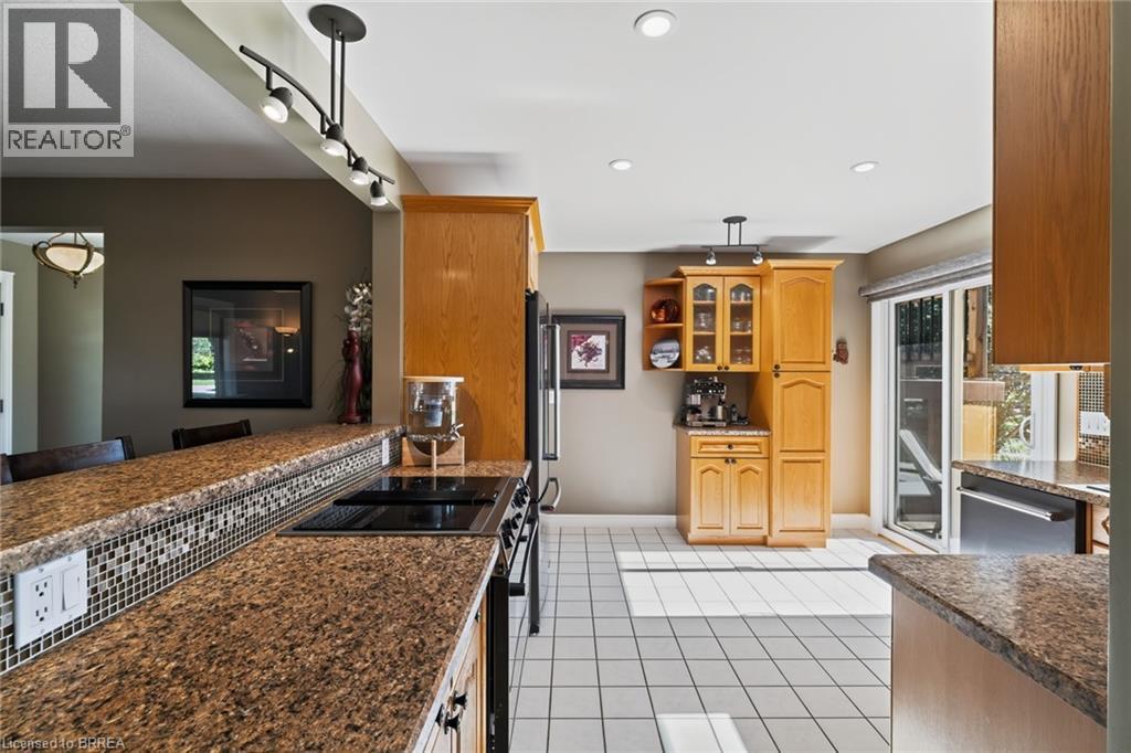 38 Davern Road, Brantford, Ontario  N3T 1R5 - Photo 11 - 40859713