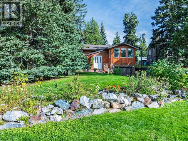 15 Balsam Crescent, Whitehorse, Yukon  Y1A 4V6 - Photo 1 - 17676