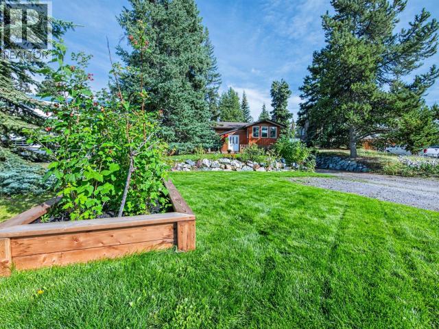 15 Balsam Crescent, Whitehorse, Yukon  Y1A 4V6 - Photo 3 - 17676
