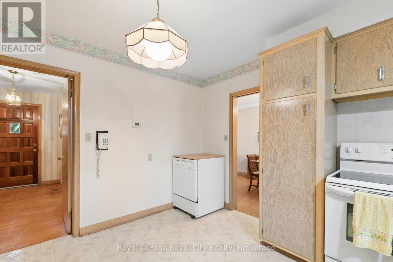62 Rodney Boulevard, Guelph (Dovercliffe Park/old University), Ontario  N1G 2H3 - Photo 13 - X13751546