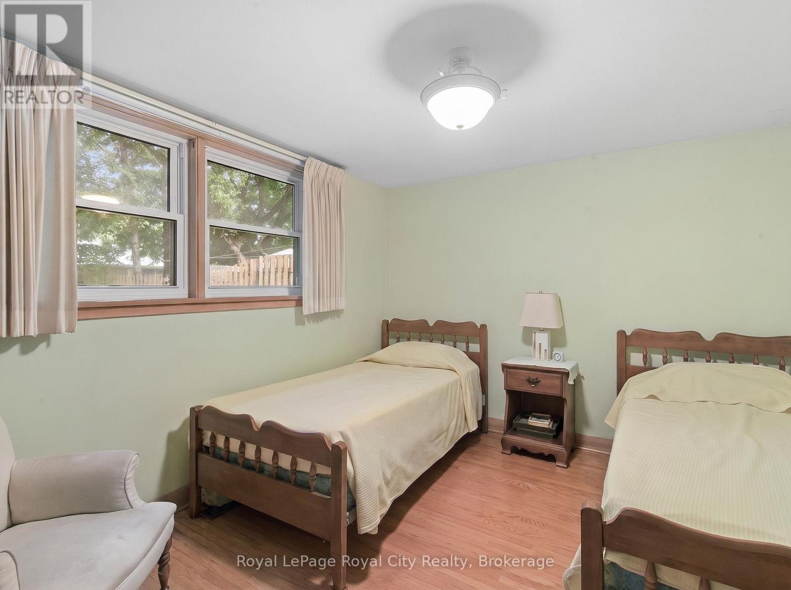 62 Rodney Boulevard, Guelph (Dovercliffe Park/old University), Ontario  N1G 2H3 - Photo 27 - X13751546
