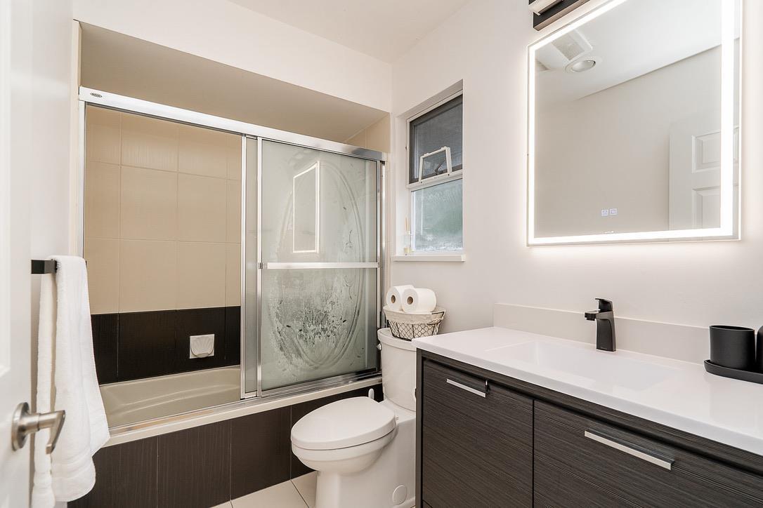 104 10538 153 Street, Surrey, British Columbia  V3R 0G6 - Photo 16 - R3162057