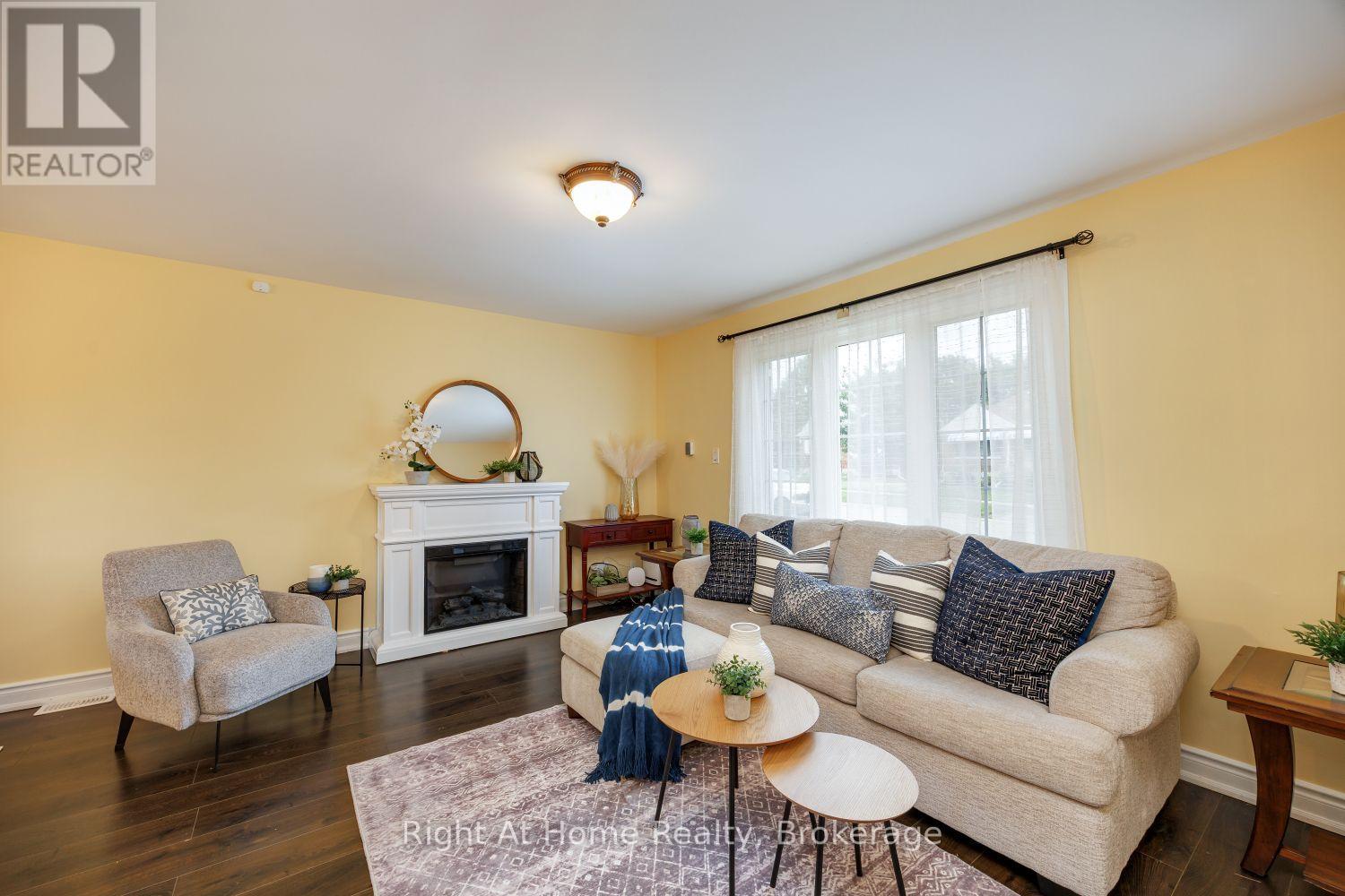 128 Lasalle Avenue, Oshawa, Ontario  L1H 5Y5 - Photo 10 - E13751554