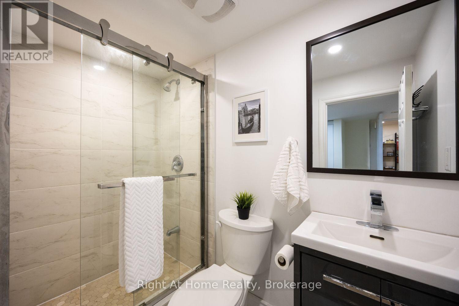 128 Lasalle Avenue, Oshawa, Ontario  L1H 5Y5 - Photo 41 - E13751554