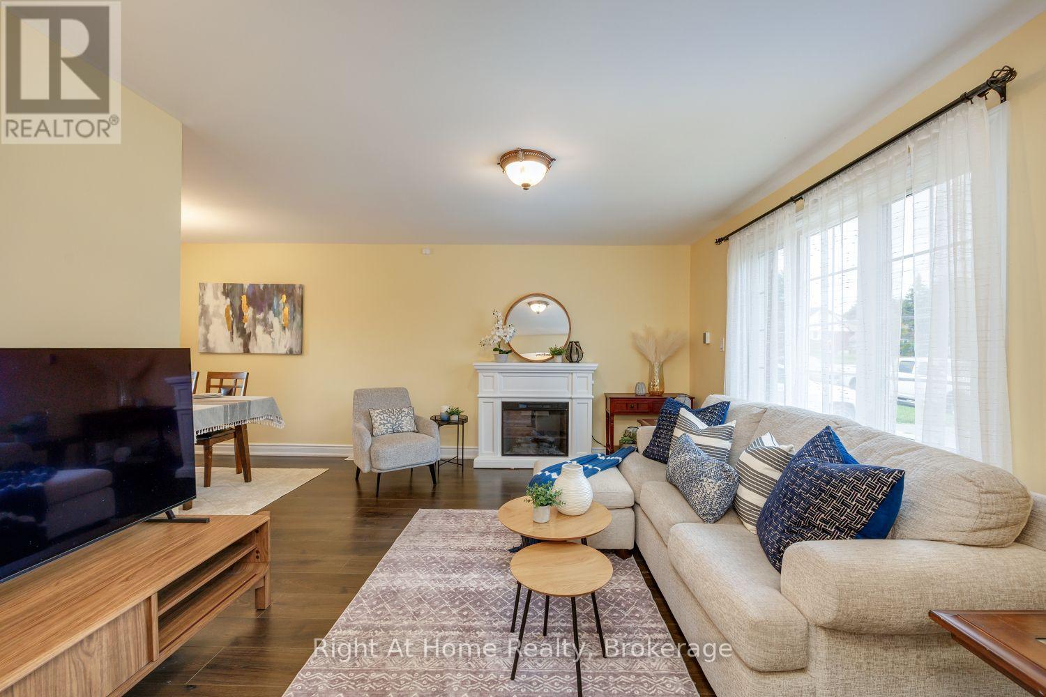 128 Lasalle Avenue, Oshawa, Ontario  L1H 5Y5 - Photo 9 - E13751554