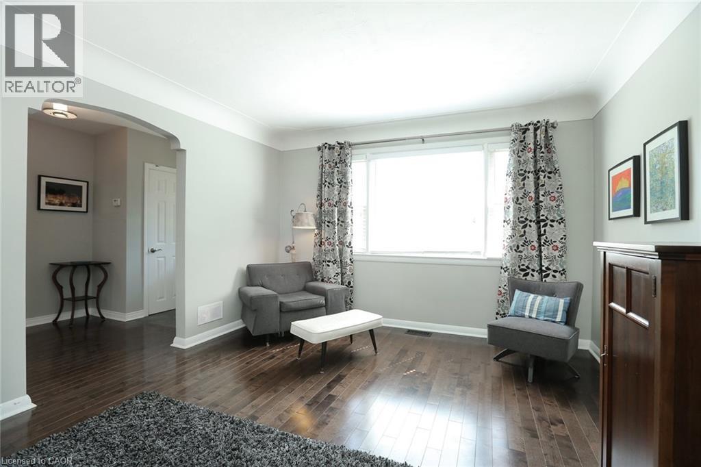 865 Shadeland Avenue, Burlington, Ontario  L7T 2M2 - Photo 2 - 40860988