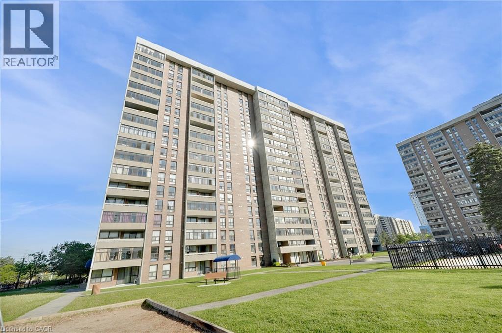 25 Kensington Road Unit# 1612, Brampton, Ontario  L6T 3W8 - Photo 2 - 40859499