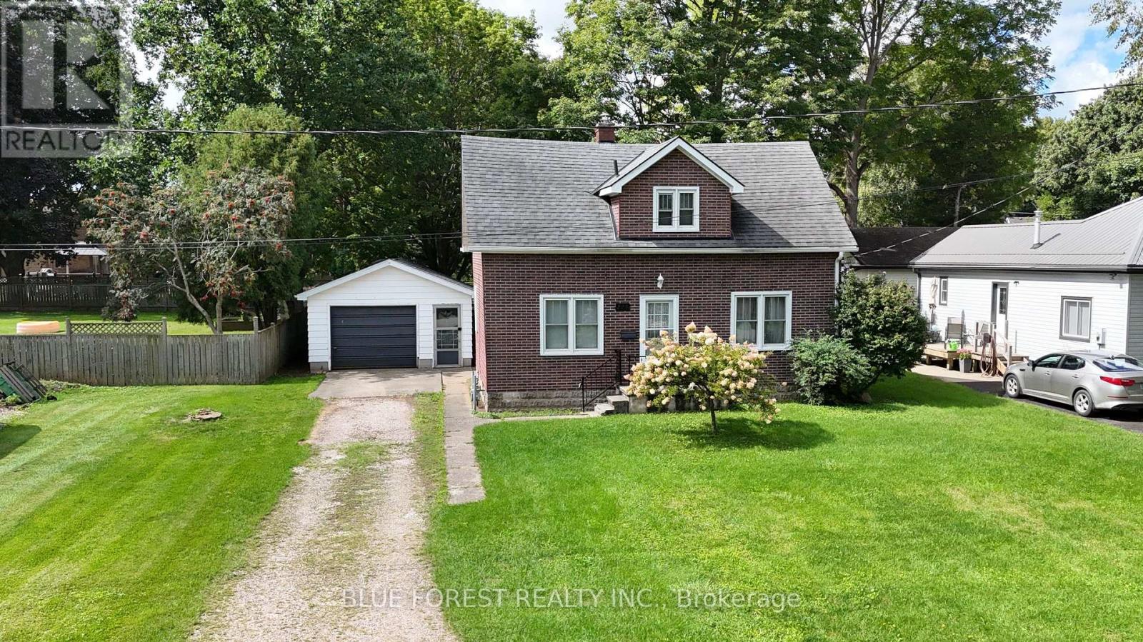 228 FLORA STREET, West Elgin, Ontario