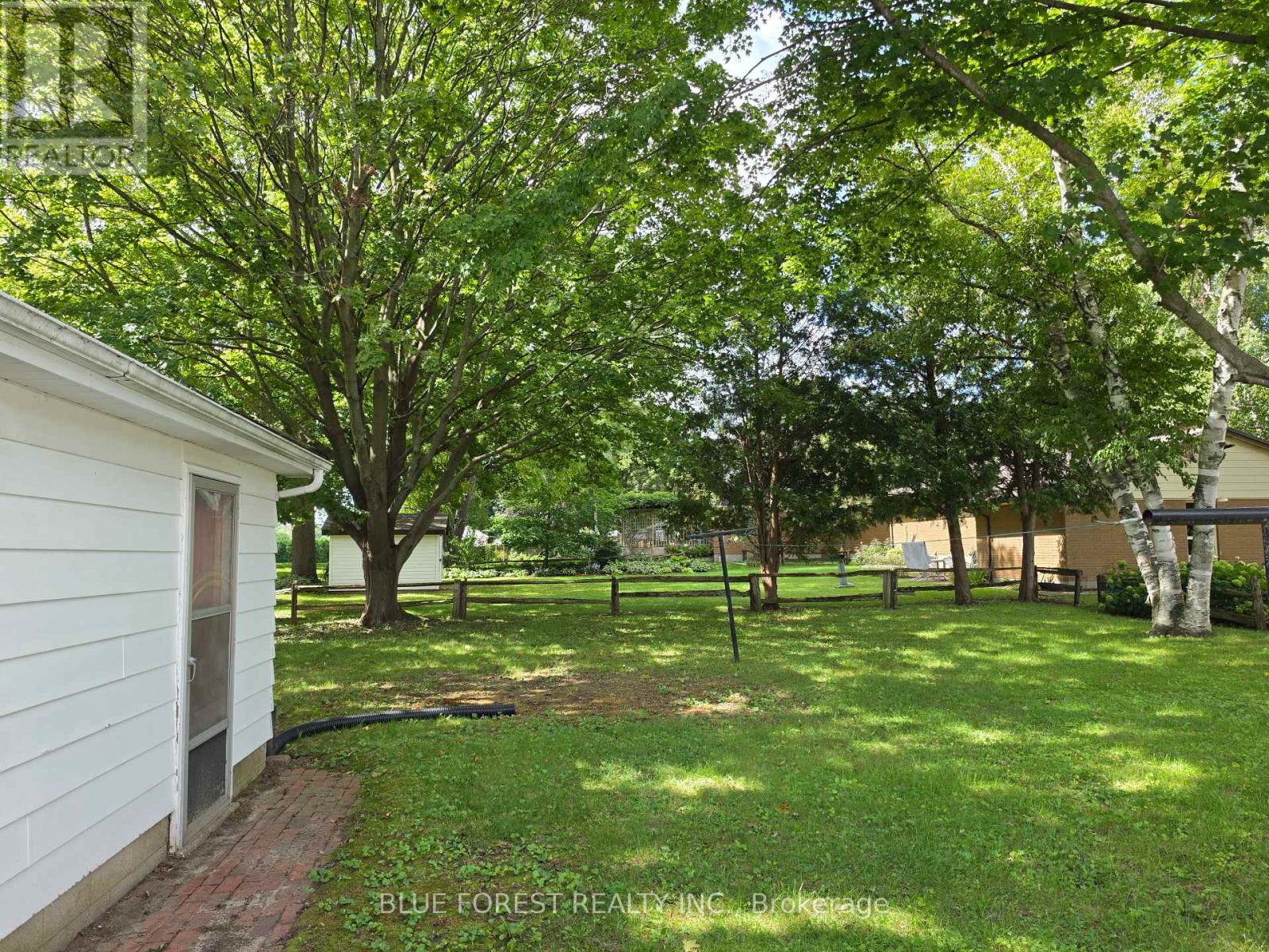 228 Flora Street, West Elgin, Ontario  N0L 2C0 - Photo 14 - X13751510