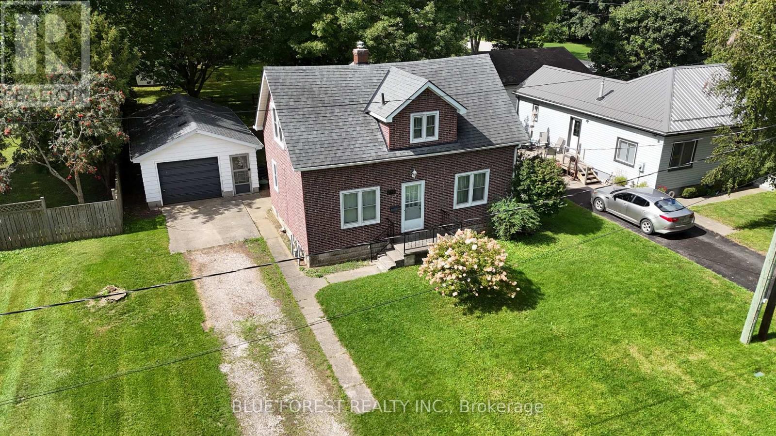 228 Flora Street, West Elgin, Ontario  N0L 2C0 - Photo 2 - X13751510