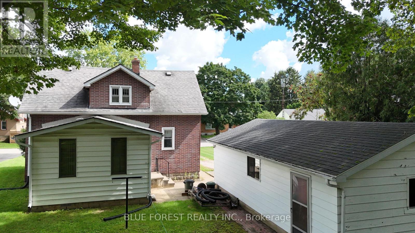 228 Flora Street, West Elgin, Ontario  N0L 2C0 - Photo 4 - X13751510