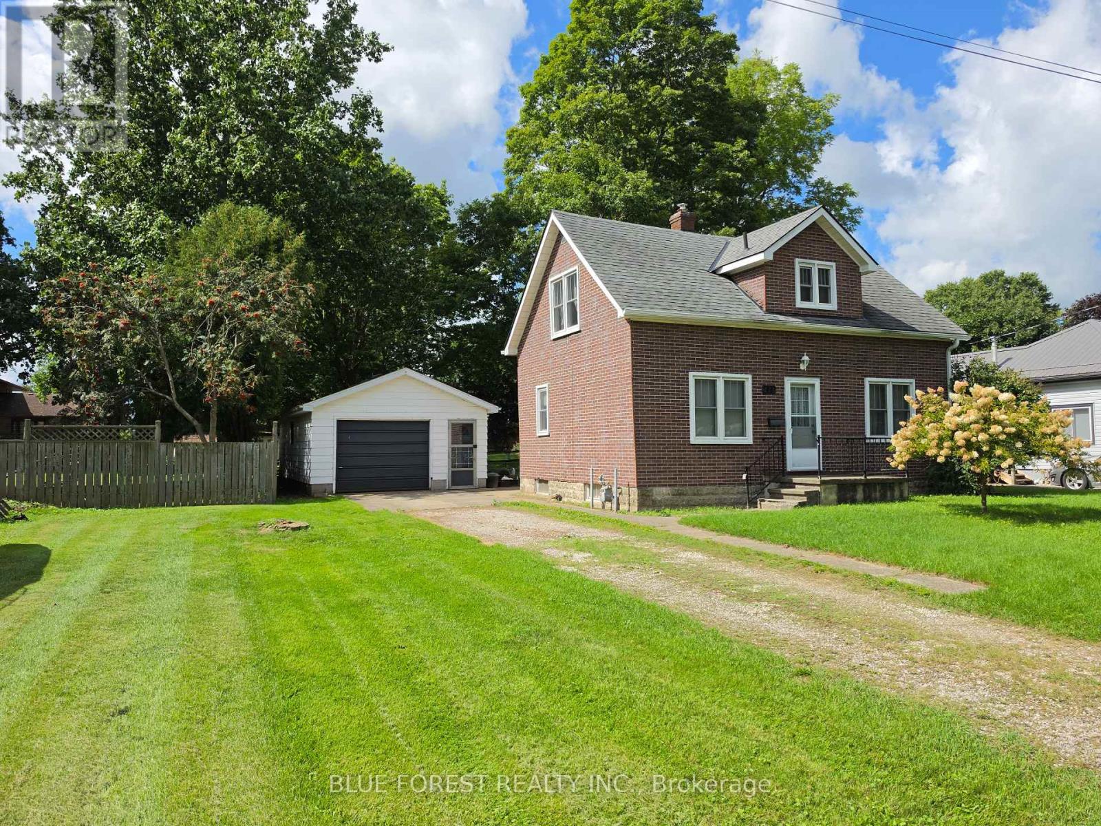 228 Flora Street, West Elgin, Ontario  N0L 2C0 - Photo 8 - X13751510